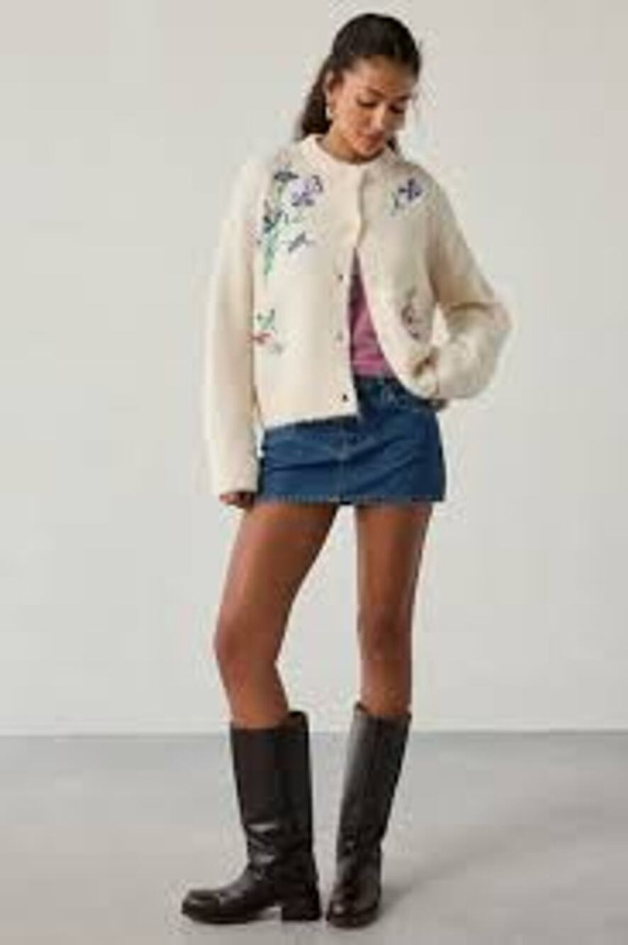 BDG Becca Cardigan Women XL Cream Floral Embroidered Fuzzy Button Sweater